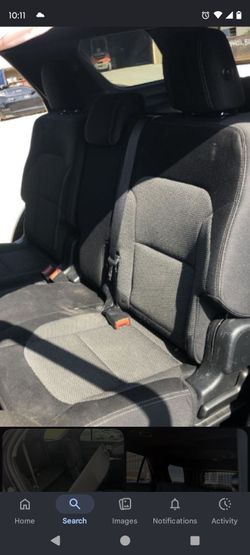 11-19 Ford explorer 2nd row seats