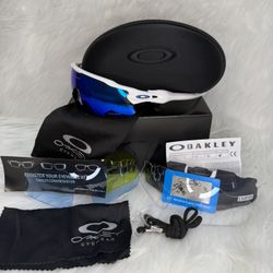 Polarized Oakleys 