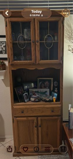 Oak china hutch
