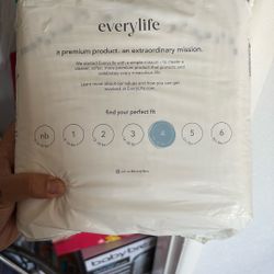 Every life Natural Pampers