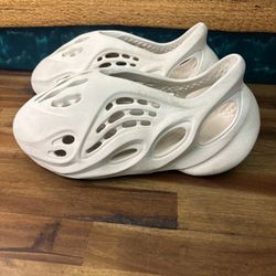 Adidas Yeezy Foam Runner in the "Sand" colorway Size 5