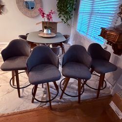 Bar table stools