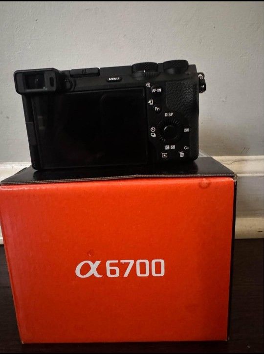 Sony Alpha 6700