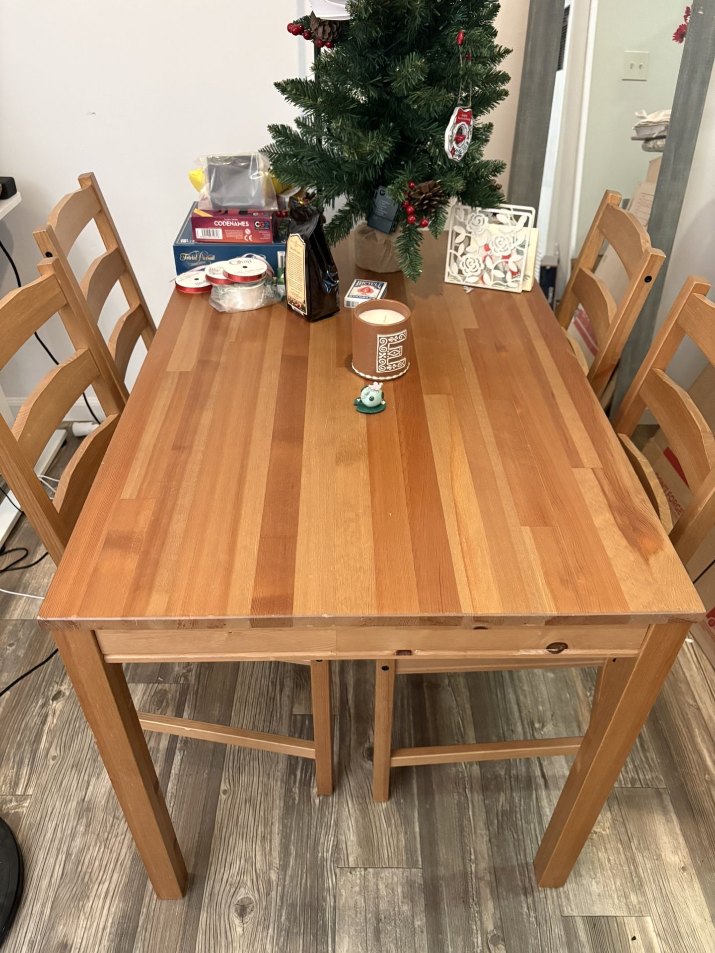 dining table set