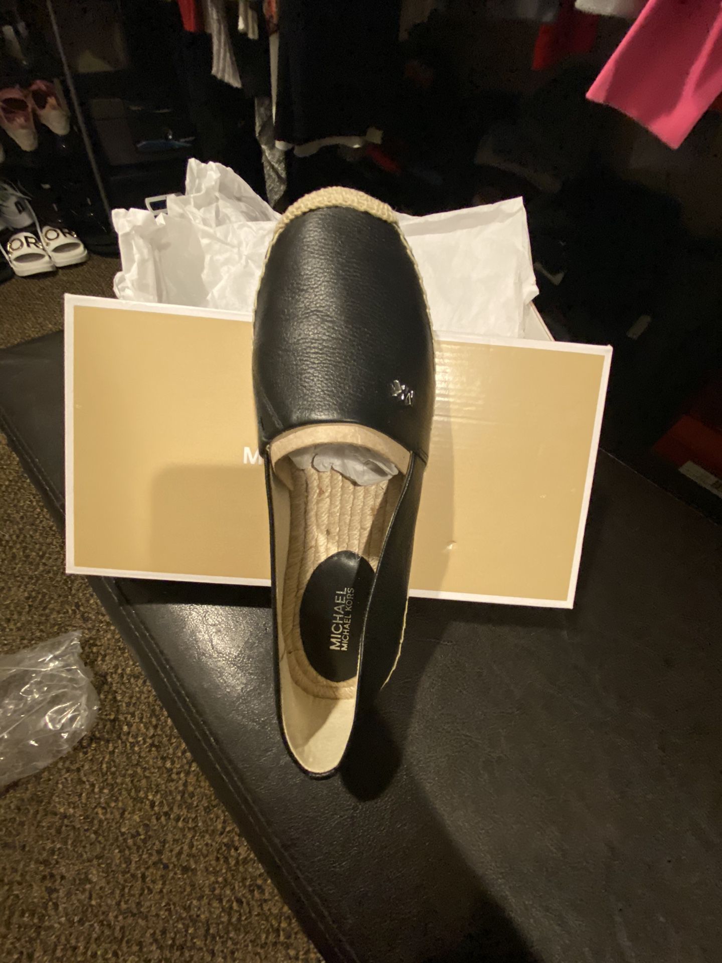 Michael Kors flat sandals new in box