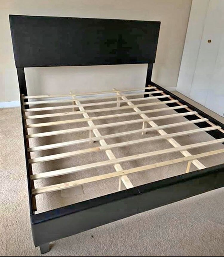 Black Leather King Bed Frame with Mattress!! Brand New Free Delivery