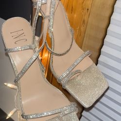 Glittery heels 