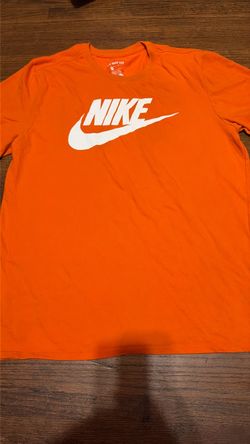 Men’s size Large Nike t shirt