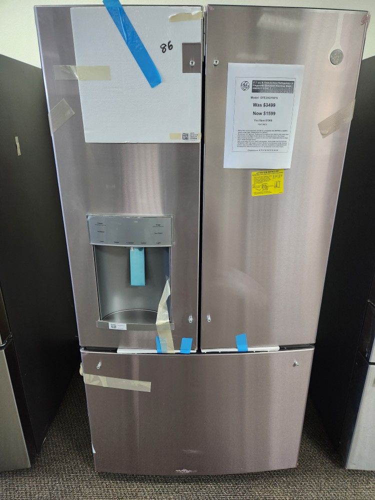 27.7 cu ft. French Door Refrigerator in Fingerprint Resistant Stainless Steel. ENERGY STAR