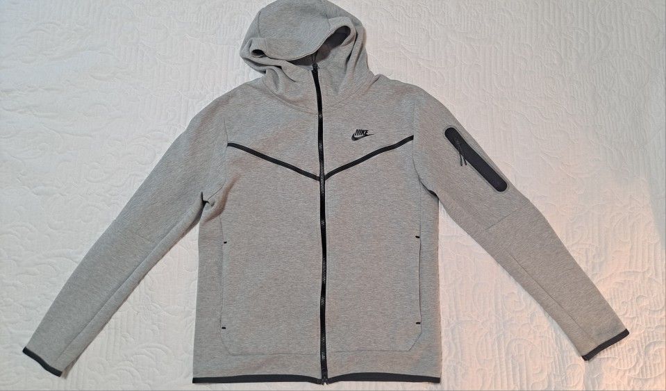 Nike Sportswear Tech Fleece 