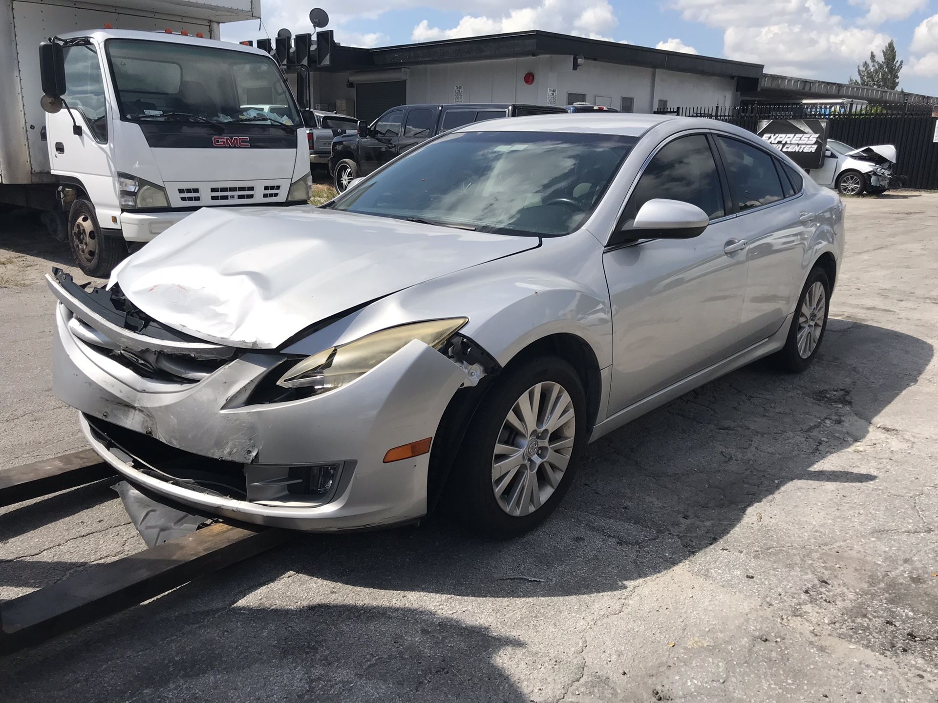 2009 Mazda 6 PARTS only. PARTING out