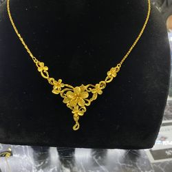24K FLOWER NECKLACE