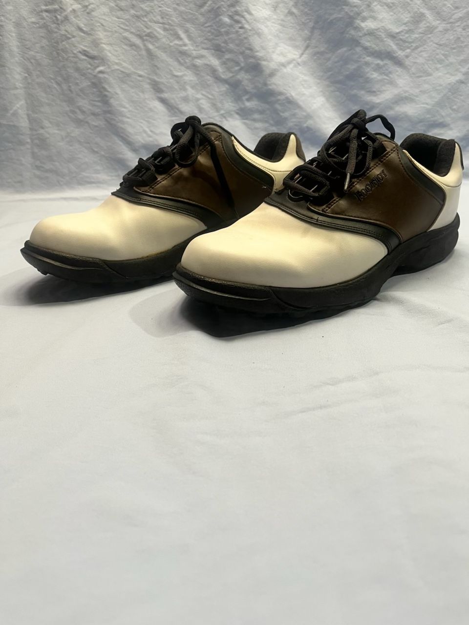 Men’s Size 10 Footjoy Golf Shoes