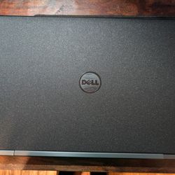 Dell  Latitude E5550 15.6" 8RAM 500GB  