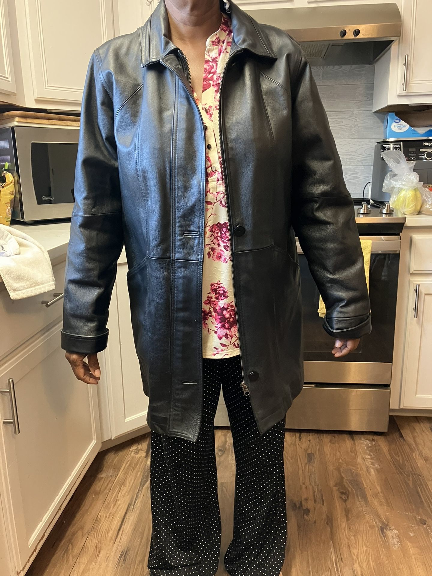 Hannah Black Leather Coat (Sz L)