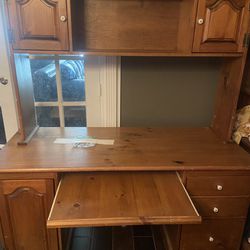Wooden Desk With Top Hutch 
