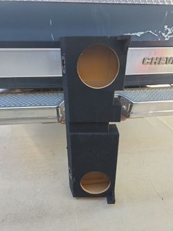 NOS Carpeted Dual 10" Under-Seat Subwoofer Box