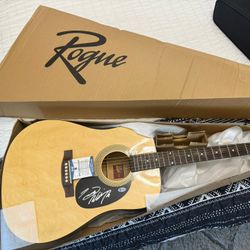 Hank Jr Autographed Guitar - Beckett’s Authentication