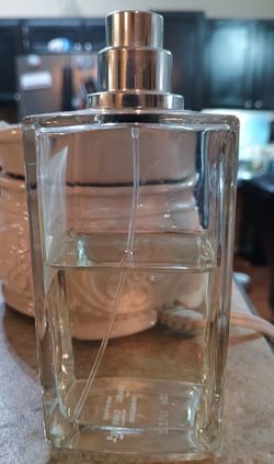Chanel N 18 Perfume for Sale in Bakersfield, CA - OfferUp