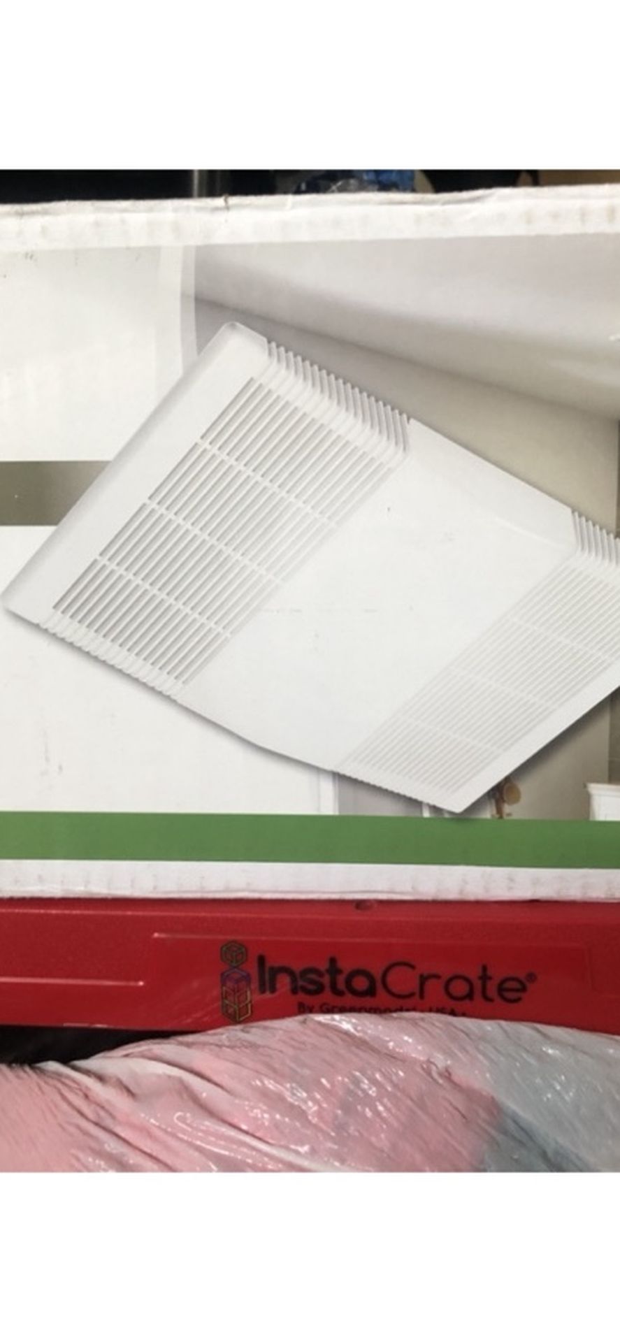 CEILING BATHROOM EXHAUST FAN AMD LIGHT WITH HEATER BRAND NEW