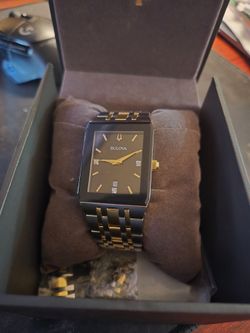 Men's Diamond-Accent Bulova-Two-Tone Stainless Steel Bracelet Watch 98D153