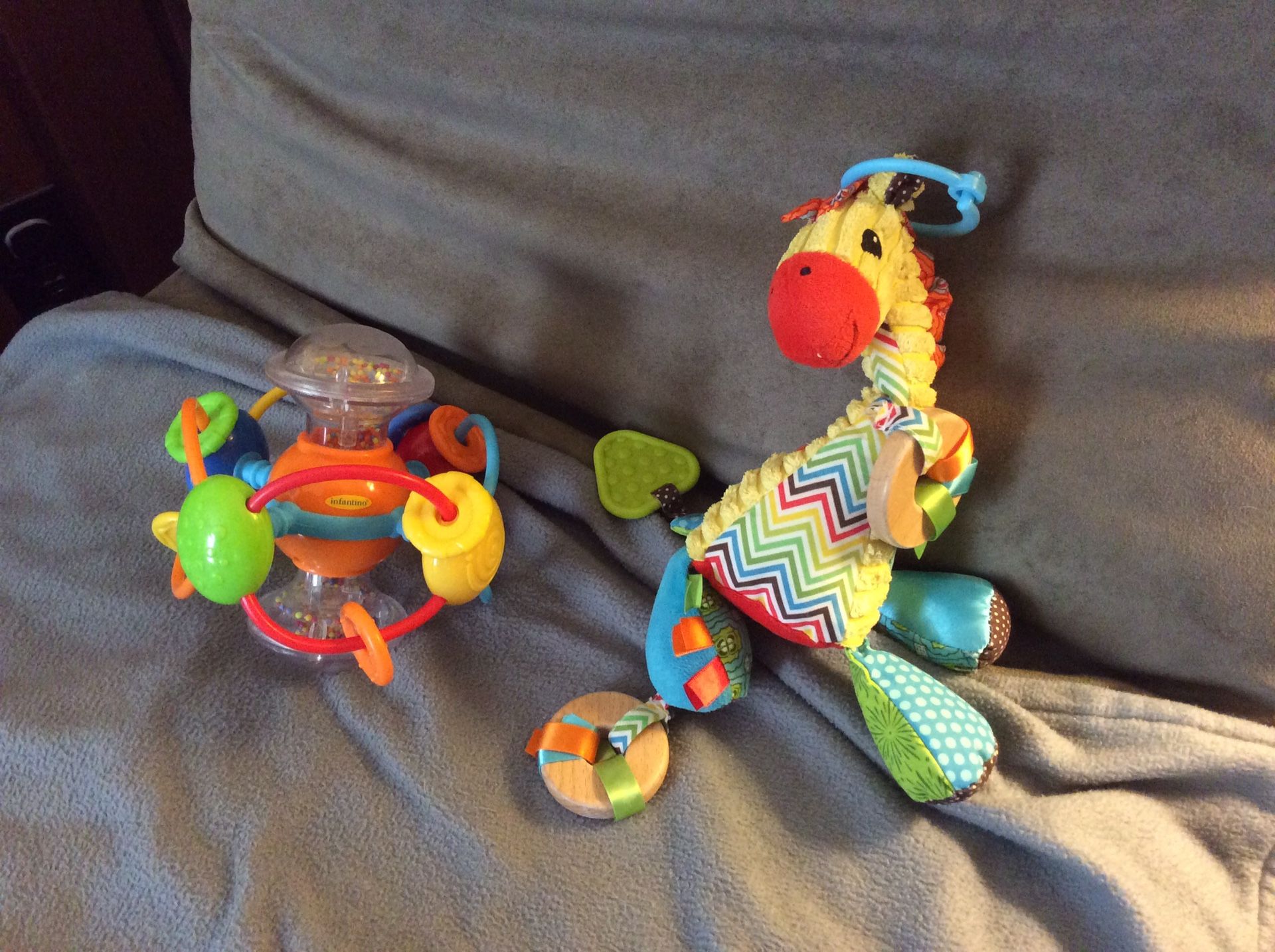 Baby toys like new clean