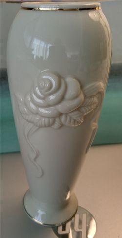 Lenox Rose Blossom Porcelain Vase ⚱️