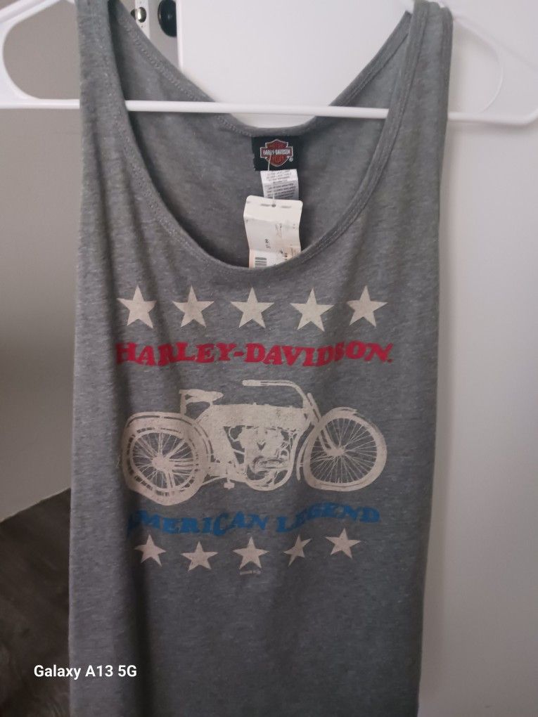 Womens M Harley Tank