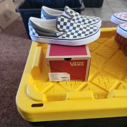 Used Size 7 In Women's Vans