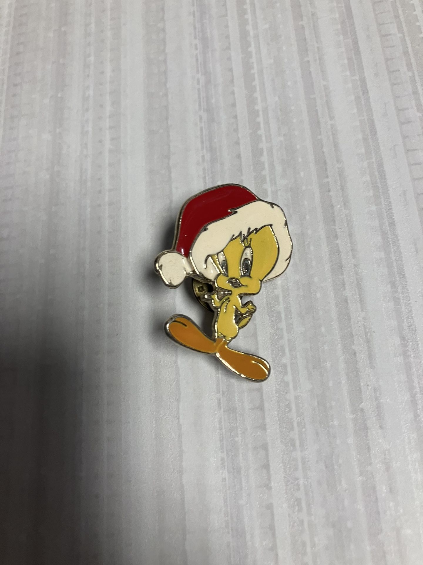 Vintage Tweety Bird Christmas Brooch Pin