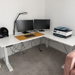 Adjustable Autonomous desk L Shaped