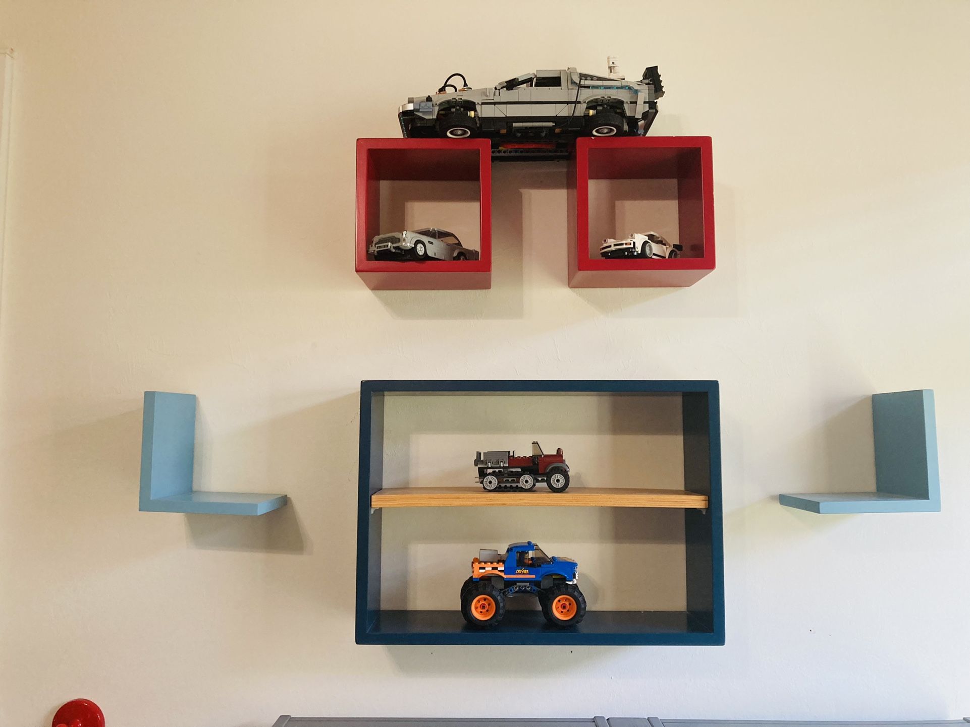 Kids Room Wall Shelf Set
