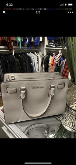 Michael Kors gray purse - Hamilton like new