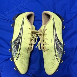 Puma Ultra Match Soccer Cleats