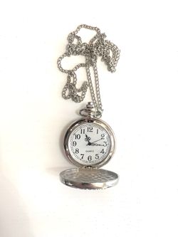 POCKET WATCH / BRAND NEW 