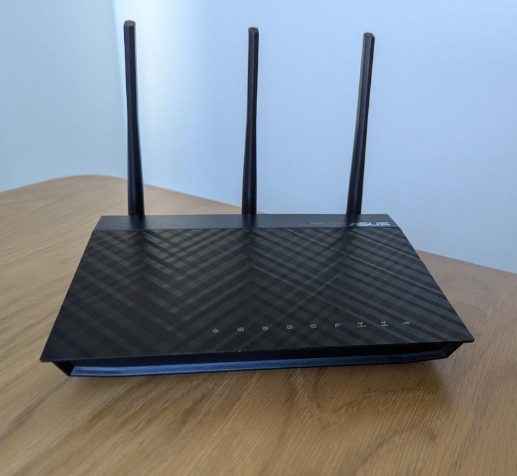 Asus RT-N66U Wi-Fi Router