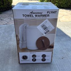 Fly hit Towel Warmer
