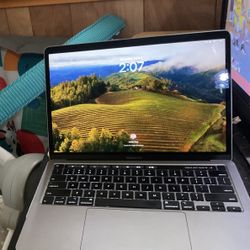 2020 MacBook Pro 13” Grey