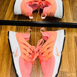 Nike Air Presto “Bright Melon” Wmns