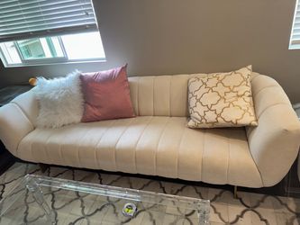 Modern Vertical Channel-Tufted Sofa – Cream Woven Fabric & Brass Legs