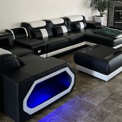 Large Modern Sofa Set With Table