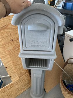 Mail box