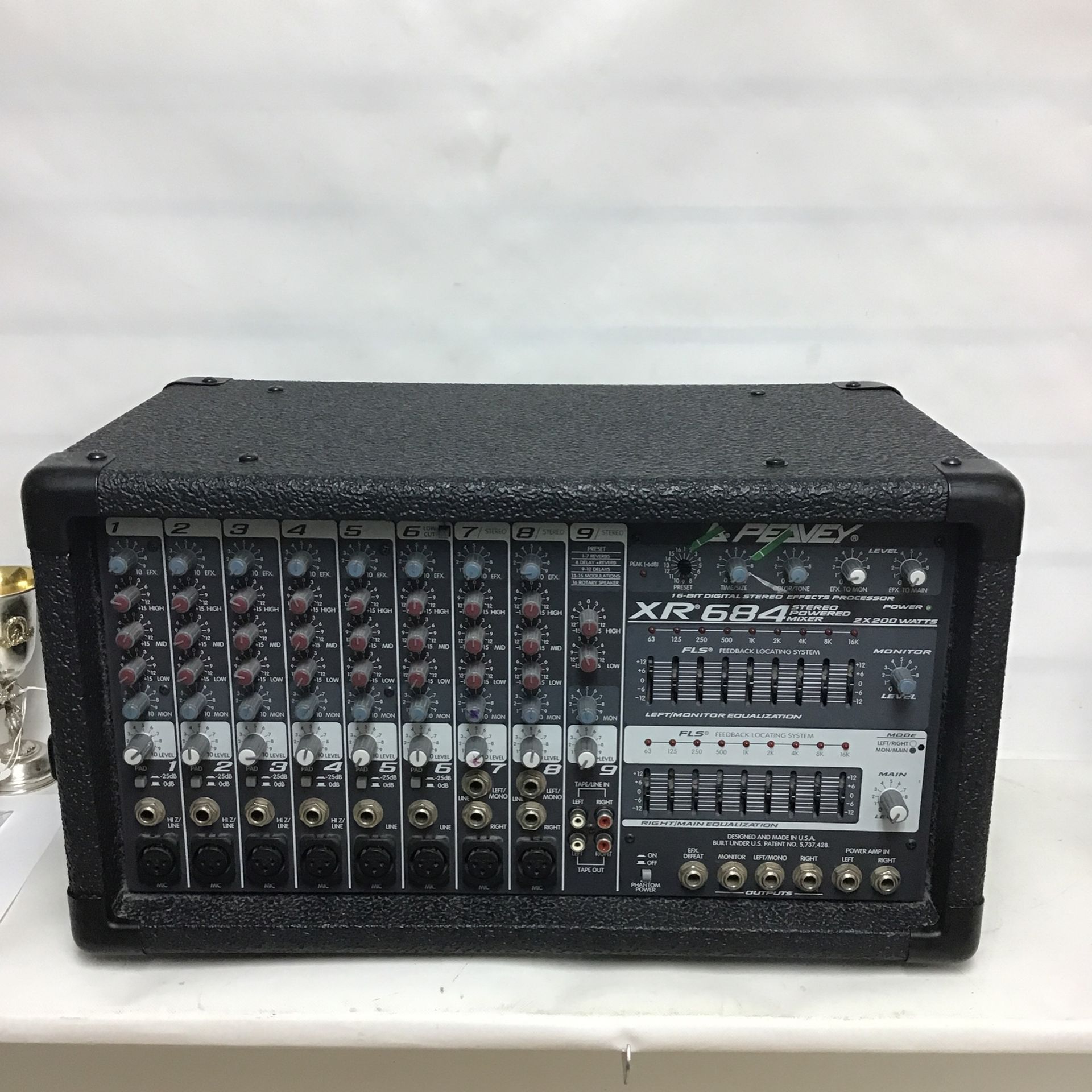 Peavy XR684 400W 9 Channel Powered Mixer Amplifier PA Amp Stereo And