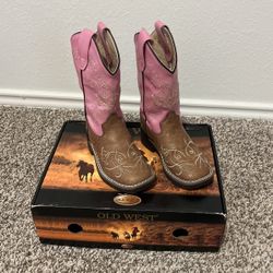 Girl Boots 