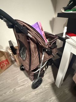 Dog stroller