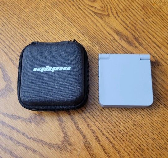 Miyoo Flip V2 Gray Clamshell Retro Handheld Game Console - 64GB - Brand New!!