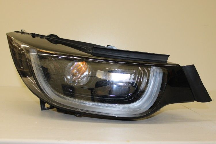 2018-2021 BMW I3 Adaptive LED Headlight Right Passenger side w/ Modules