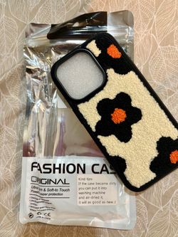 New iPhone 14 Pro case