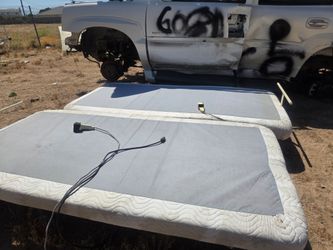 2 medical  beds single/ hospital  bed
