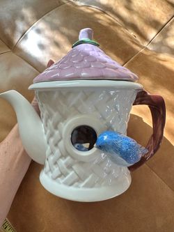 Vintage Teleflora Bird Teapot